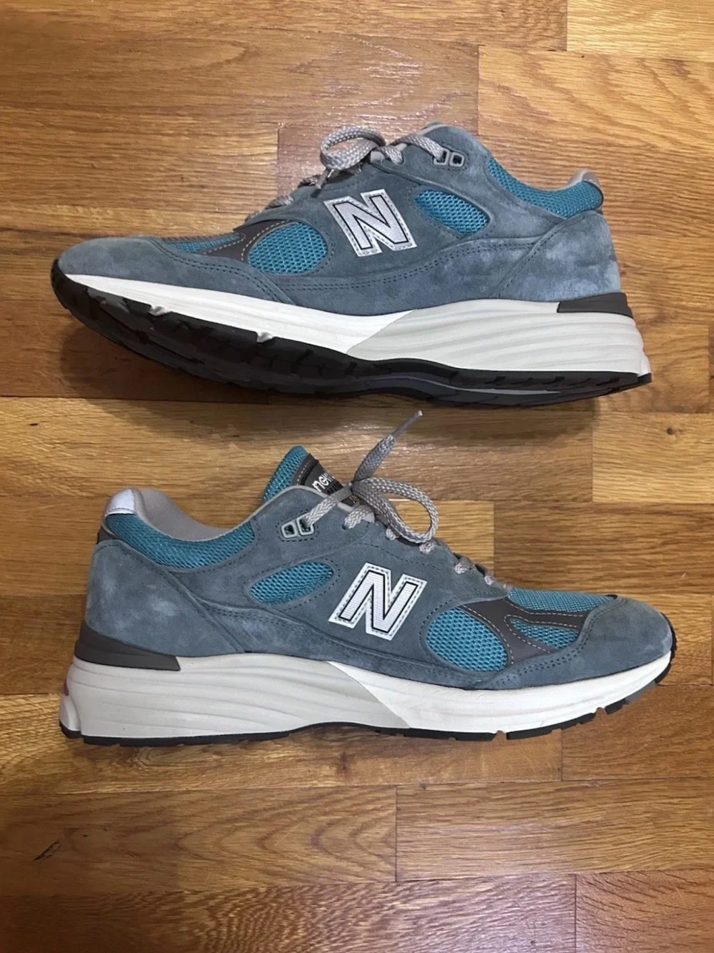 New Balance MiUK 991v2 Porceline Green